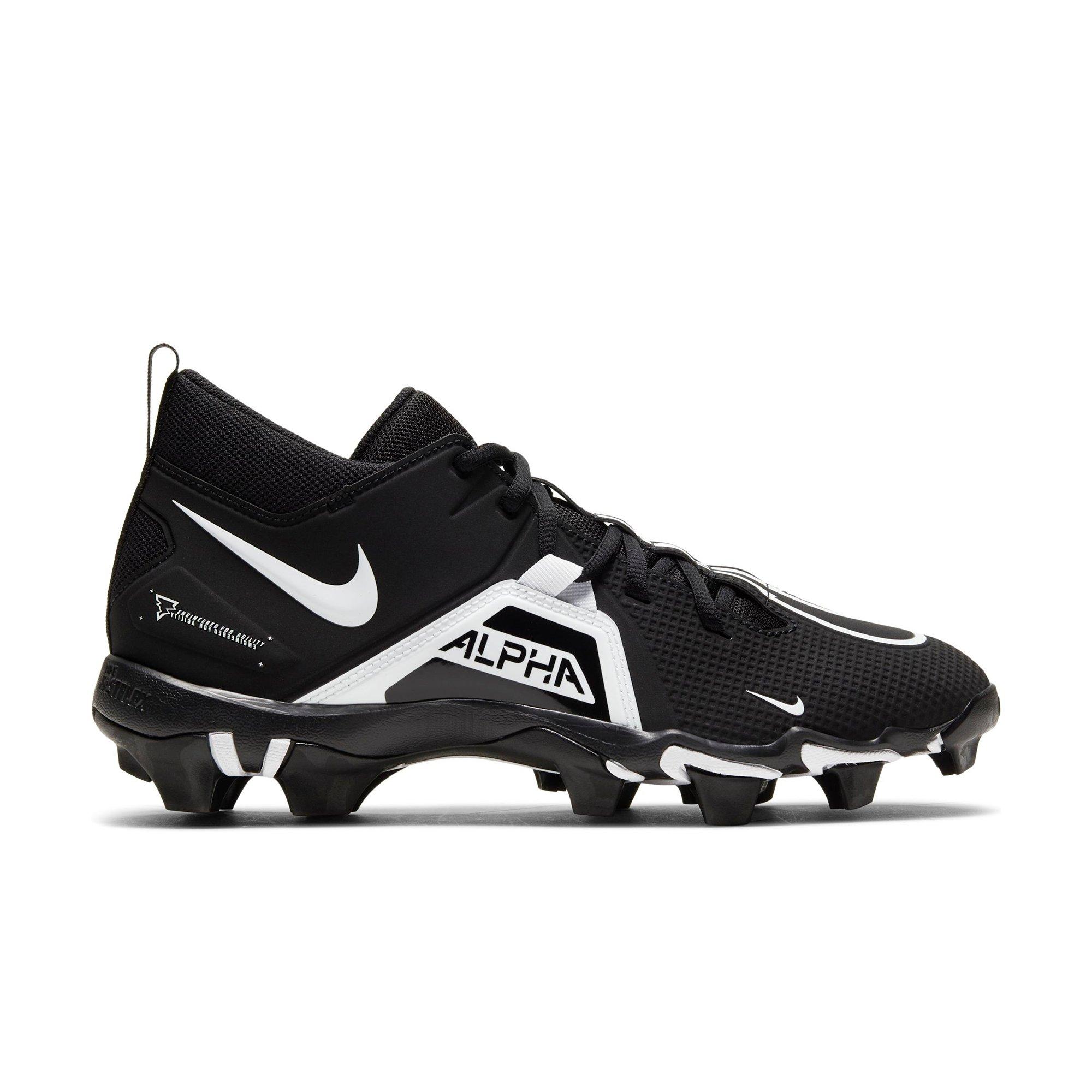 Black mens best sale football cleats